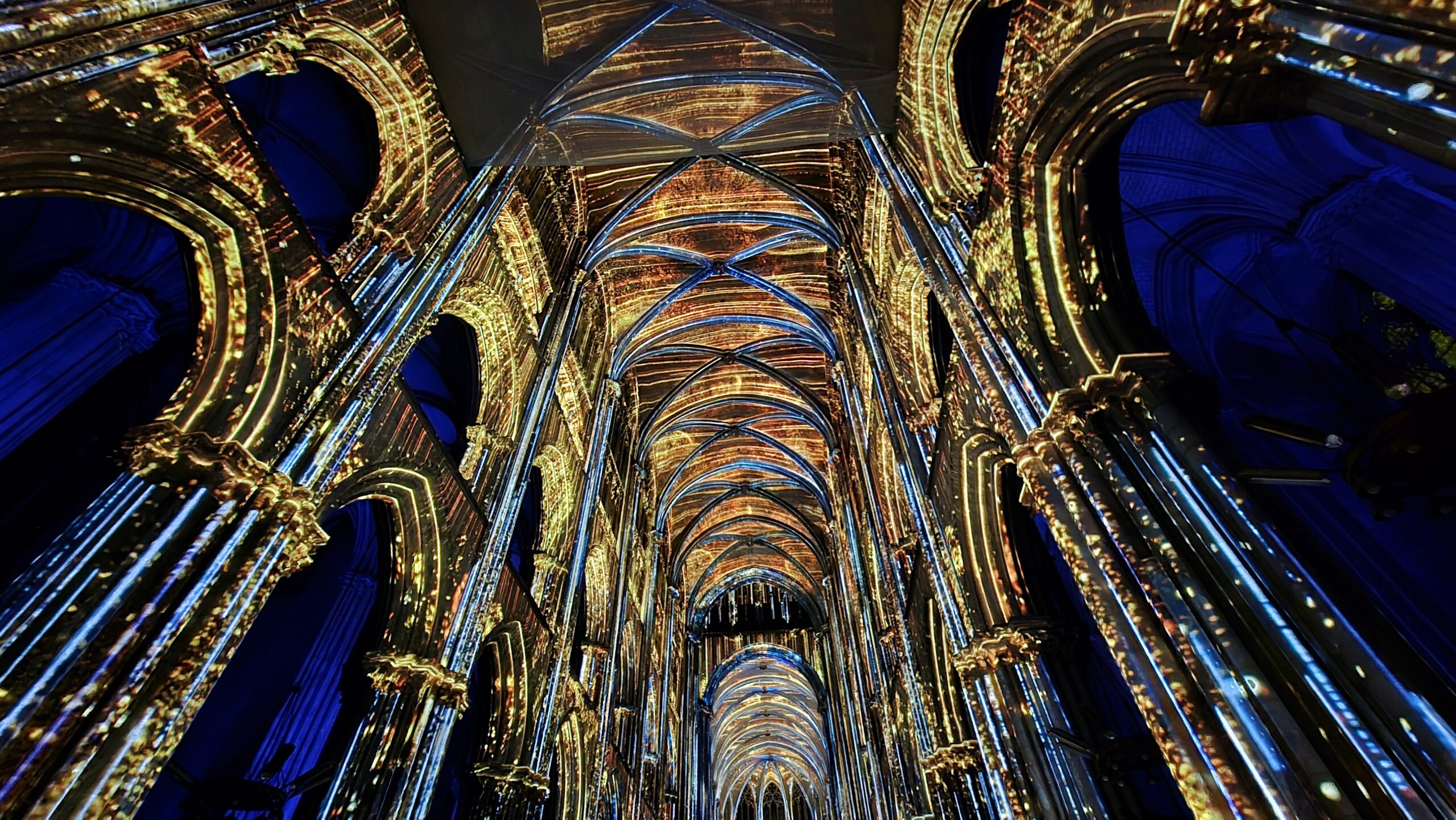 Le spectacle LUMINISCENCE à la cathédrale de Rouen propose une immersion à 360° ©RNI