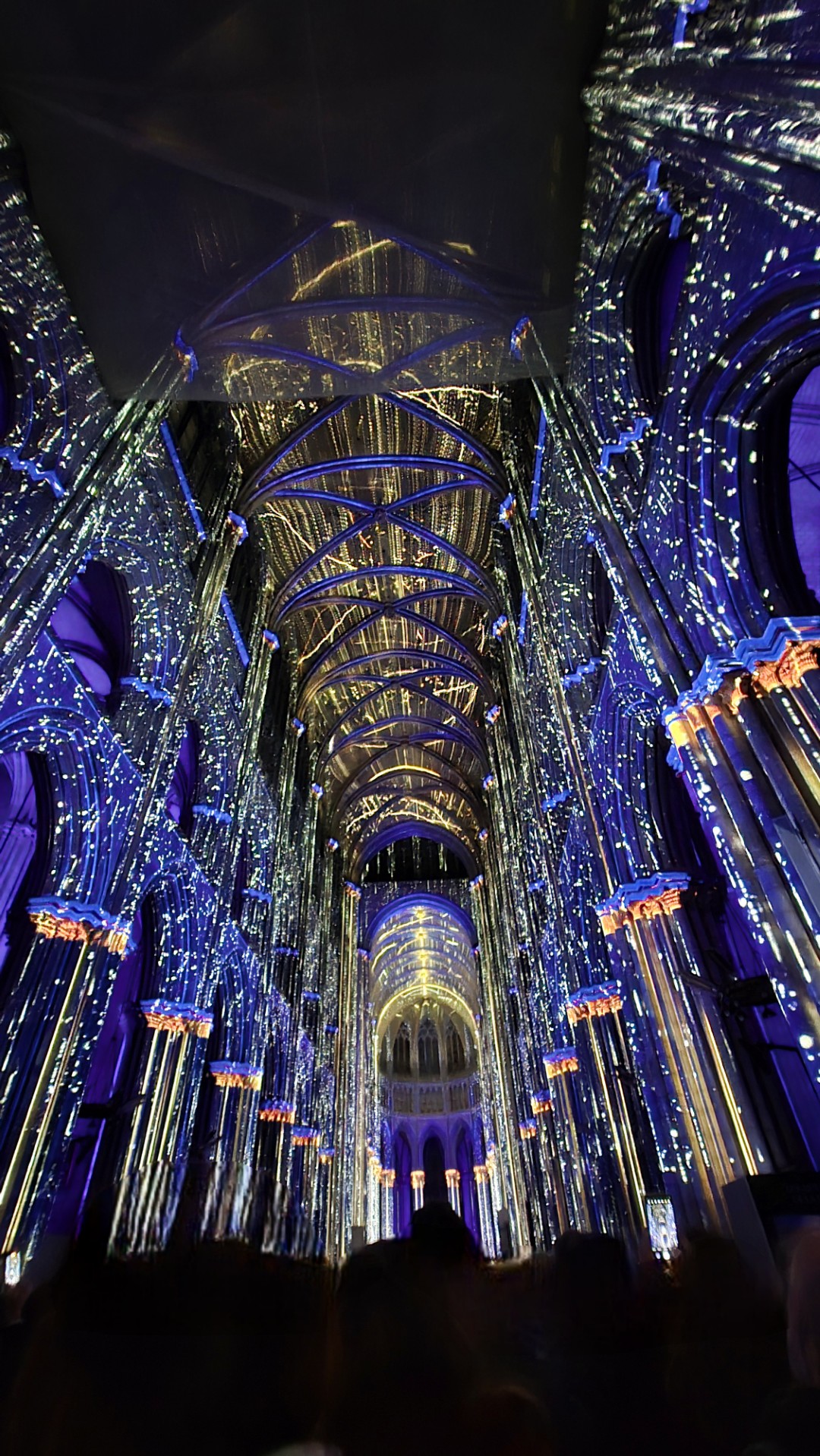 Le spectacle LUMINISCENCE à la cathédrale de Rouen propose une immersion à 360° ©RNI